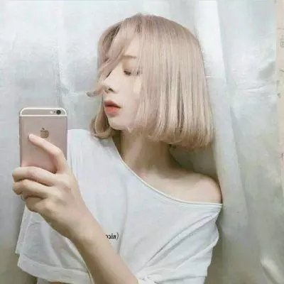 药屋少女的呢喃